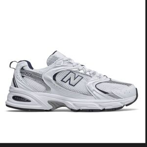 New balance White & Silver Matalic Mesh Athletic Sneaker